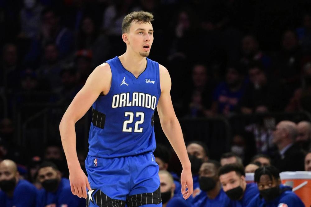 一个国家的 一个国家的