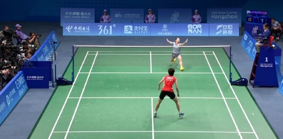 年轻球员打 年轻球员打